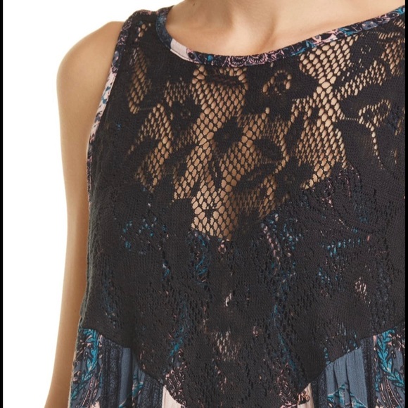 NWT Small Oversized Free People Count Me In Trapeze Tunic Top Black S Boho Lace - Picture 5 of 14